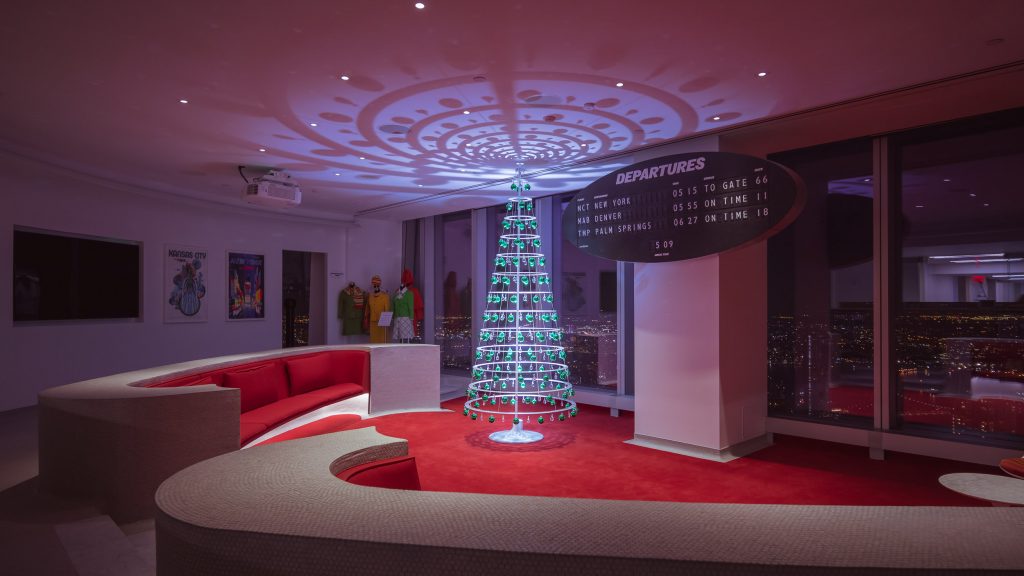 TWA-Lounge-JFK-NewYork-ModernChristmasTree