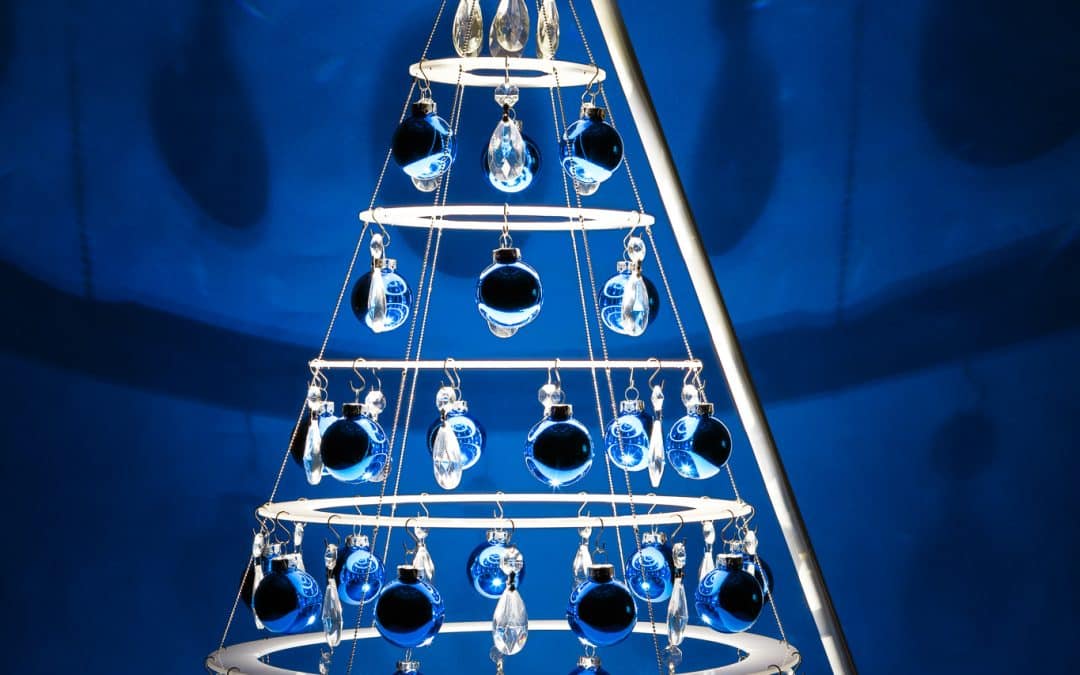 Hannukah Bush: Seasonal Decor for Interfaith Families